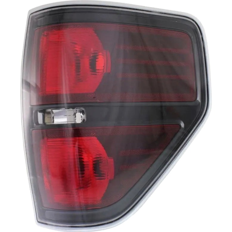 Cleaning Halogen Tail Light Right For 2010-2014 Ford F-150 Harley-Davidson SVT Raptor