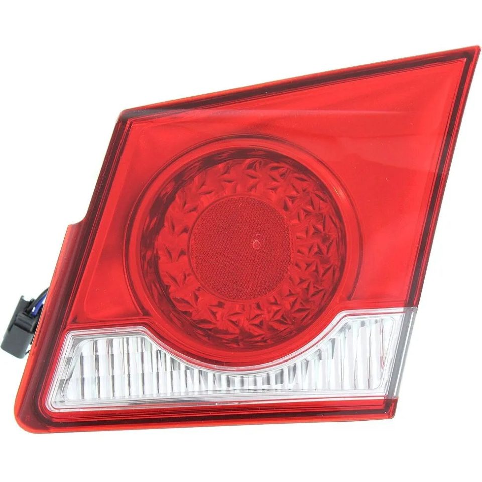 Ceramic Tail Light For 11-15 Chevrolet Cruze Passenger Side Inner Trunk Mounted