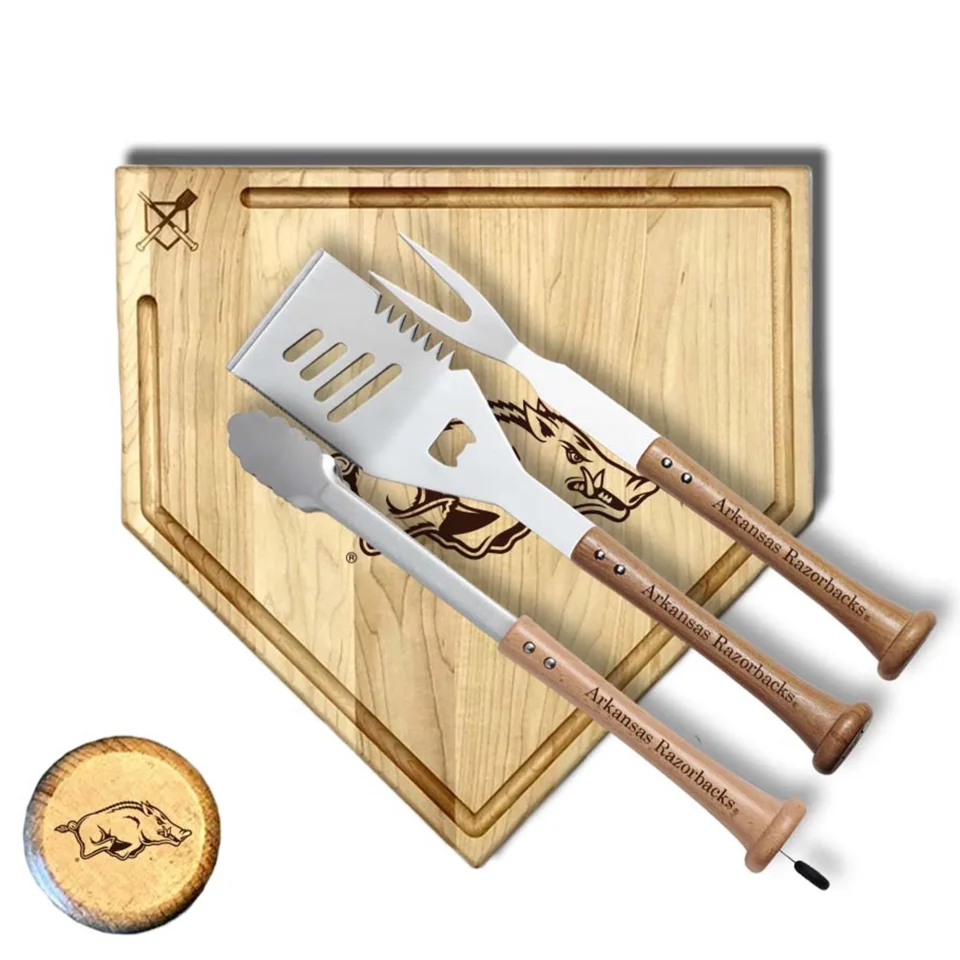 Easy-Clean Baseball BBQ Arkansas Razorbacks 17 Trough Silver Slugger Combo Set